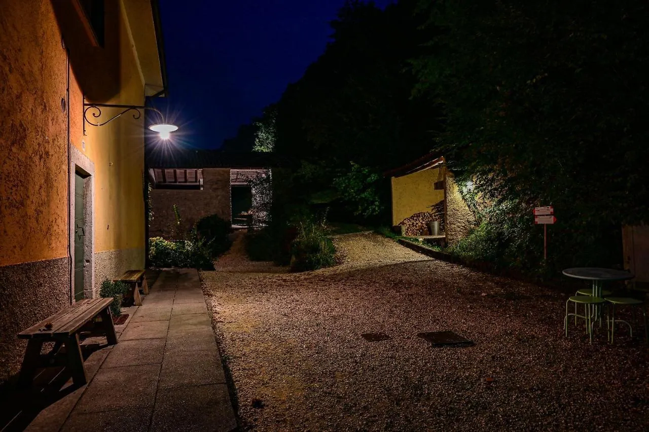 Villa Borgo Paradiso Tignale Ferienhaus